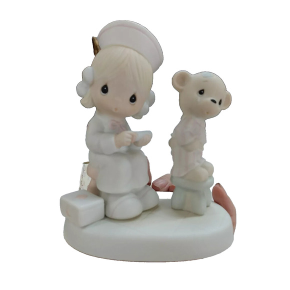 Precious Moments Figurine Love Beareth All Things 1981 E-7158 Nurse Bear Enesco - Picture 4 of 12